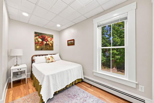 270 South Main Street, Wolfeboro, NH 03894