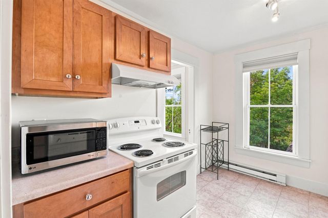 270 South Main Street, Wolfeboro, NH 03894