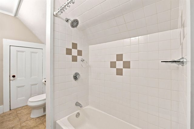 270 South Main Street, Wolfeboro, NH 03894