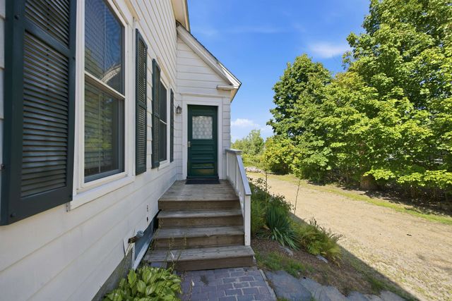 270 South Main Street, Wolfeboro, NH 03894