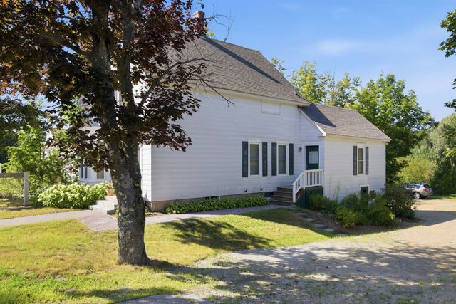 270 South Main Street, Wolfeboro, NH 03894