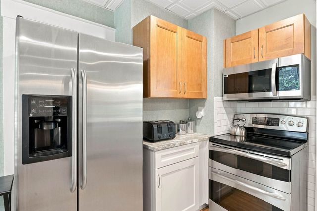 270 South Main Street, Wolfeboro, NH 03894
