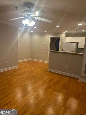 490 Barnett Shoals Road 914, Athens, GA 30605