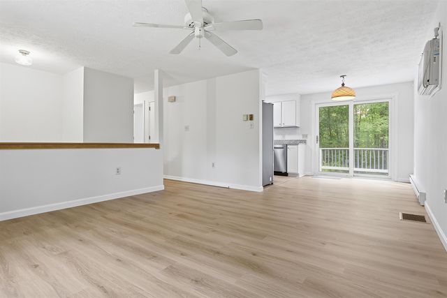 42 Jason Drive, Goffstown, NH 03045
