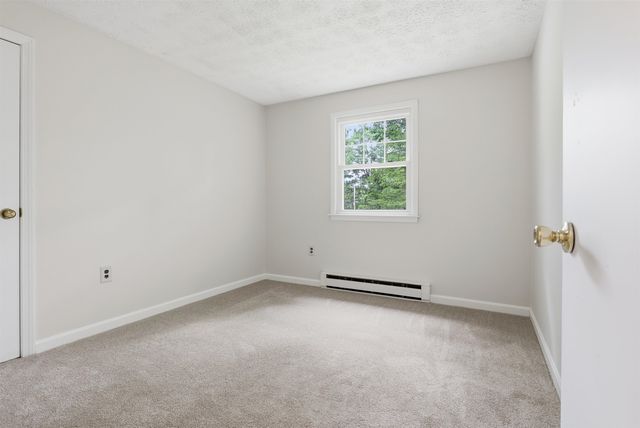 42 Jason Drive, Goffstown, NH 03045