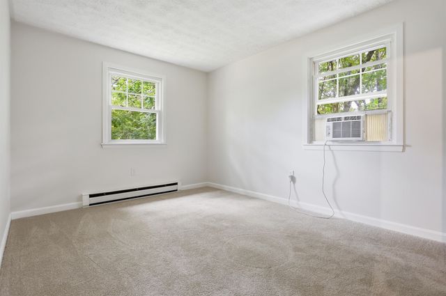 42 Jason Drive, Goffstown, NH 03045