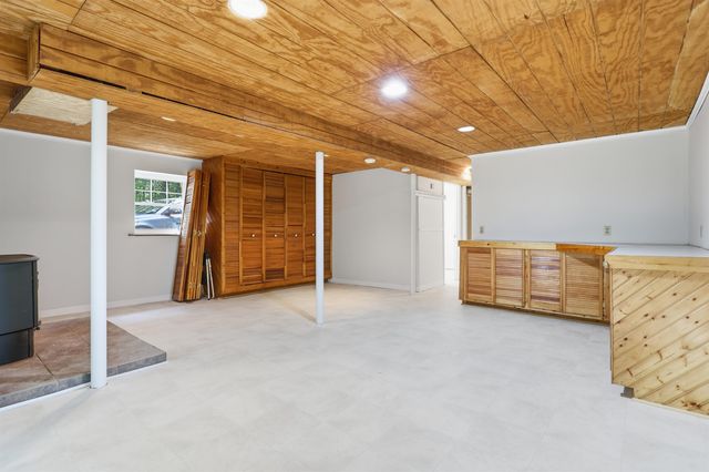 42 Jason Drive, Goffstown, NH 03045