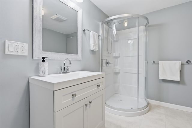 42 Jason Drive, Goffstown, NH 03045