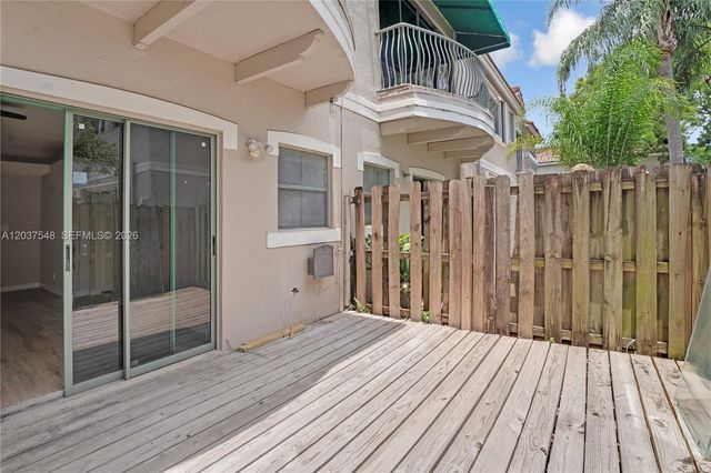 12666 NW 14th Pl, Sunrise, FL 33323