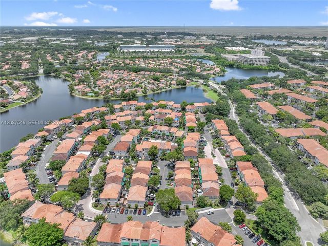 12666 NW 14th Pl, Sunrise, FL 33323