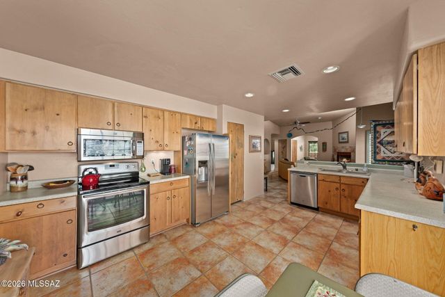 67 E Horizon Circle, Tucson, AZ 85737