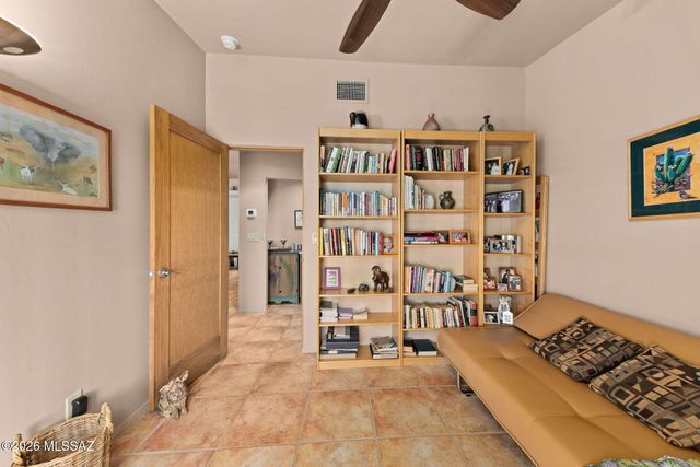 67 E Horizon Circle, Tucson, AZ 85737