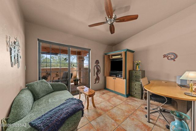 67 E Horizon Circle, Tucson, AZ 85737