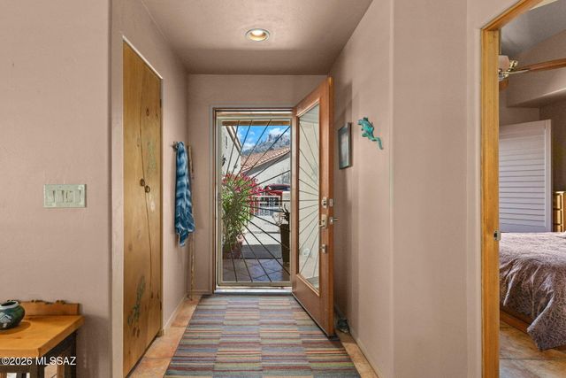 67 E Horizon Circle, Tucson, AZ 85737