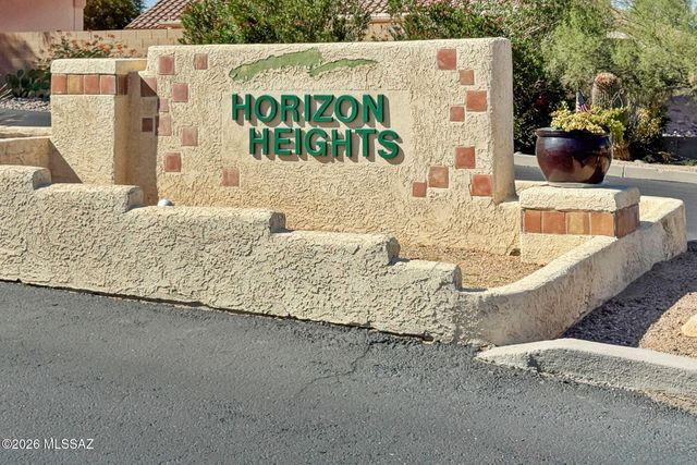 67 E Horizon Circle, Tucson, AZ 85737