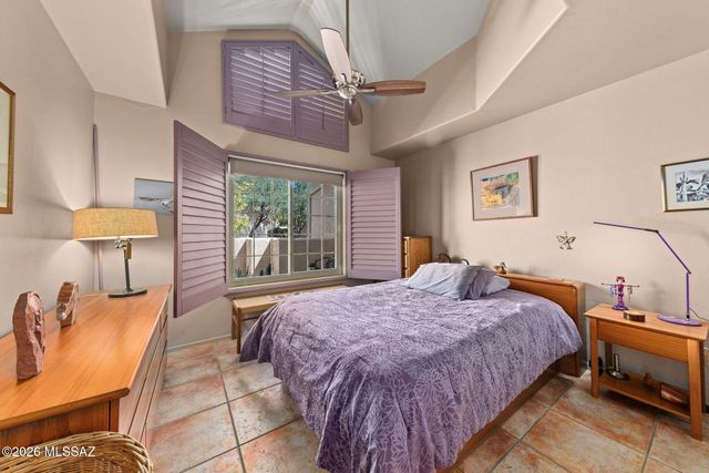 67 E Horizon Circle, Tucson, AZ 85737