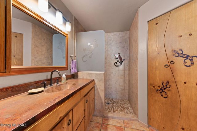 67 E Horizon Circle, Tucson, AZ 85737