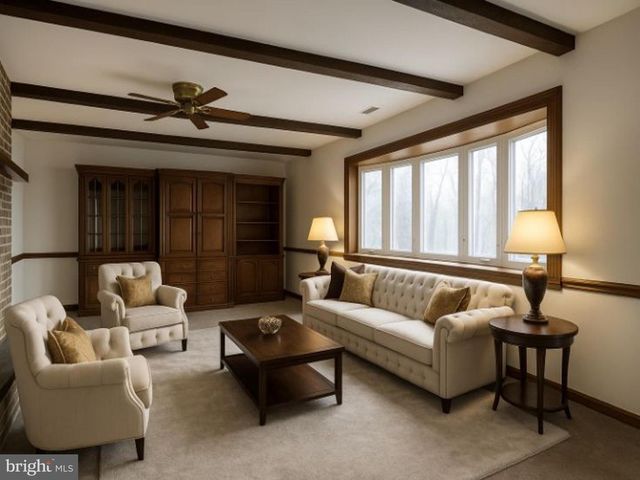 1815 LARCH CIR, Lebanon, PA 17042