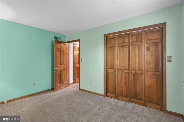 1815 LARCH CIR, Lebanon, PA 17042