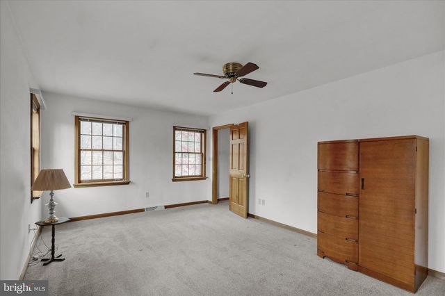 1815 LARCH CIR, Lebanon, PA 17042