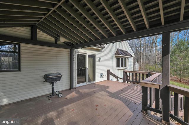 1815 LARCH CIR, Lebanon, PA 17042