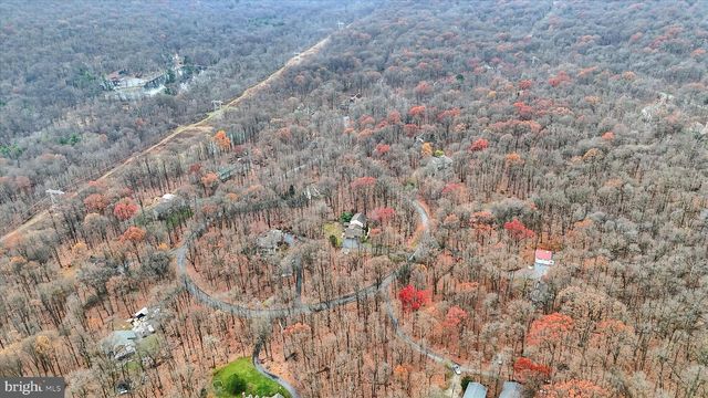 1815 LARCH CIR, Lebanon, PA 17042