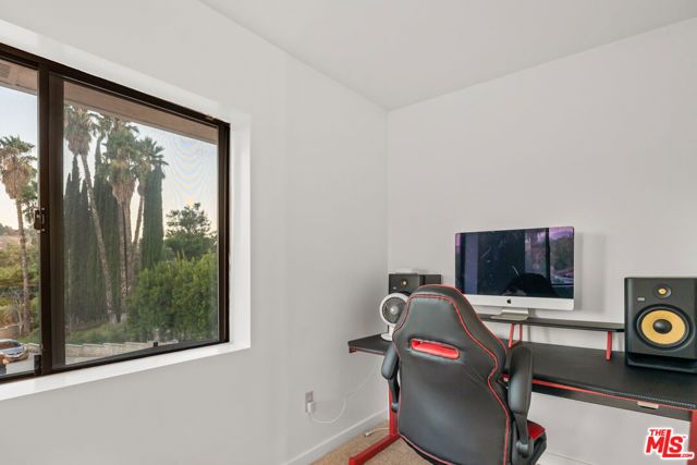 2357 Knob Hill Drive, Riverside, CA 92506