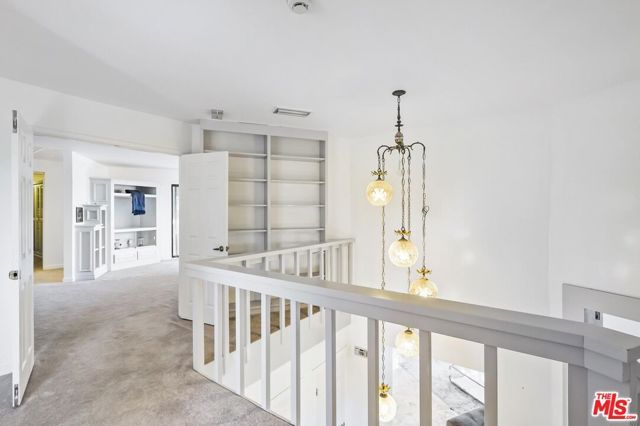 2357 Knob Hill Drive, Riverside, CA 92506