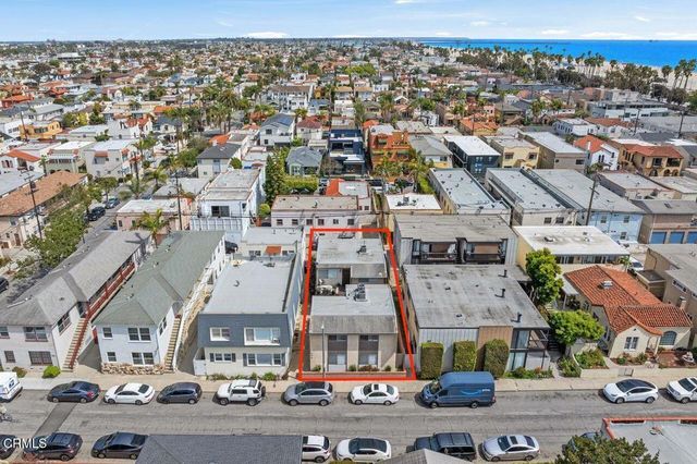 60 Bennett Avenue, Long Beach, CA 90803