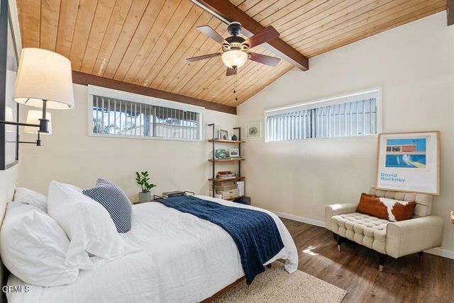 60 Bennett Avenue, Long Beach, CA 90803