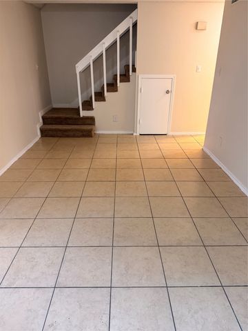 6316 Woodmont Court, Fort Worth, TX 76133
