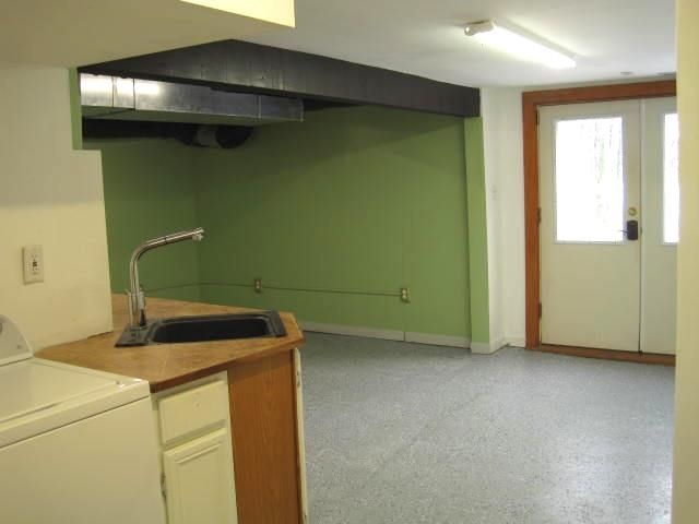 32 Woodman Road, Durham, NH 03824