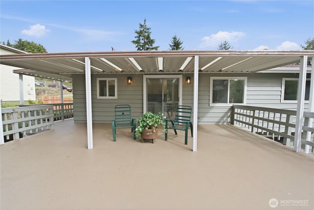 14419 8th Avenue S, Burien, WA 98168