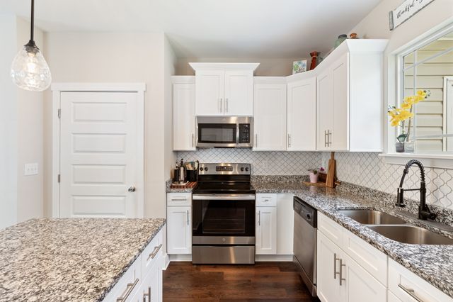 7041 Magnolia Crossings, Spring Hill, TN 37174