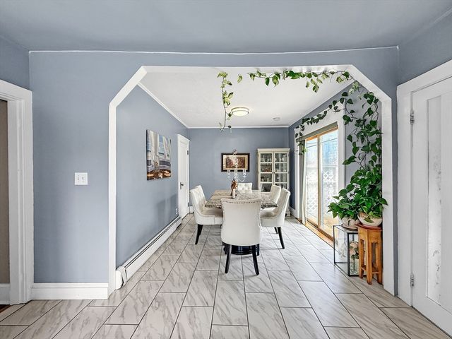 14 Oak Ter, Everett, MA 02149