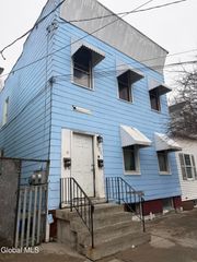 501 2nd Street, Albany, NY 12206