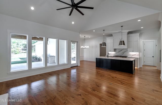 625 Big Valley Loop, Flowood, MS 39232