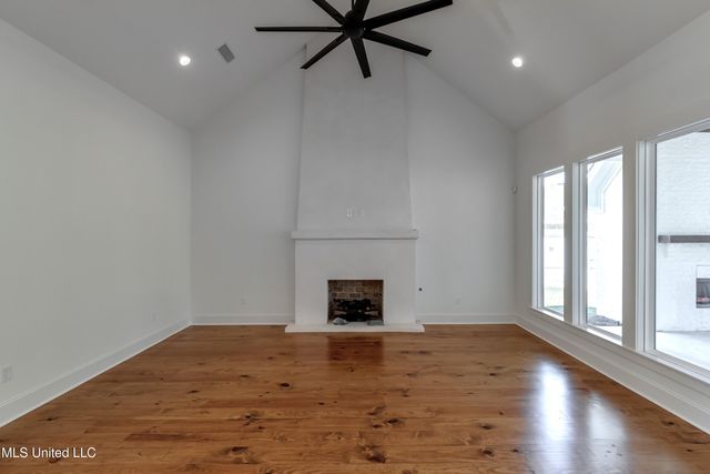 625 Big Valley Loop, Flowood, MS 39232