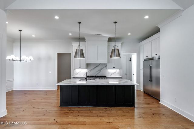 625 Big Valley Loop, Flowood, MS 39232