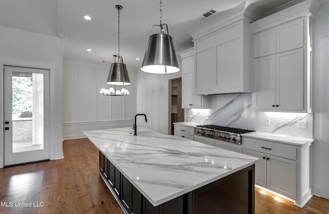 625 Big Valley Loop, Flowood, MS 39232