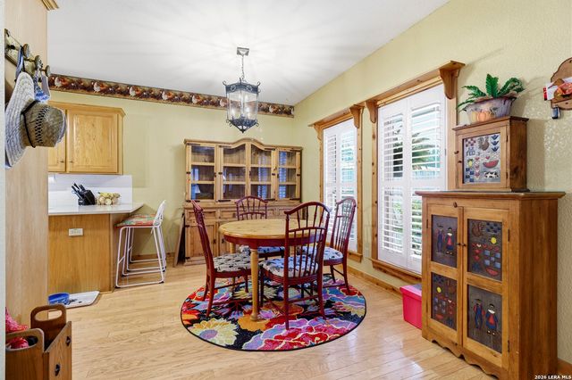 2002 HOFFMANN LN, New Braunfels, TX 78132