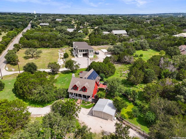 2002 HOFFMANN LN, New Braunfels, TX 78132