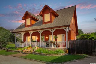 2002 HOFFMANN LN, New Braunfels, TX 78132