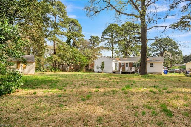 6 Jamal CT, Portsmouth, VA 23701