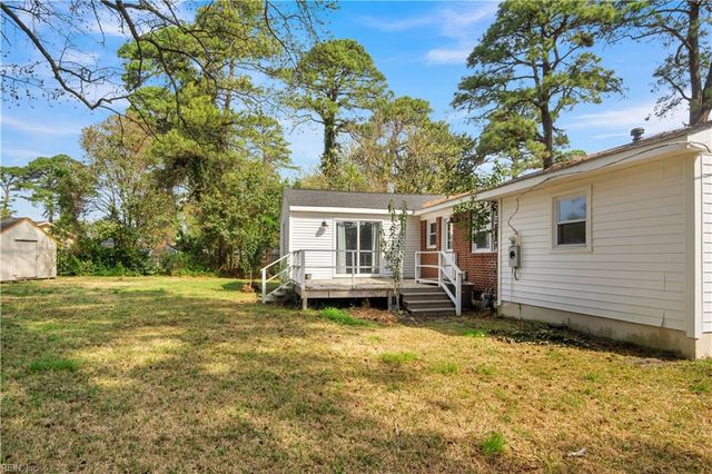 6 Jamal CT, Portsmouth, VA 23701