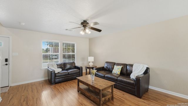 7615 Allendate Peak, San Antonio, TX 78254