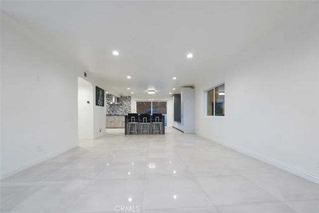 3381 Oakmont View Drive, Glendale, CA 91208