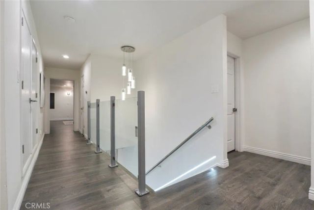 3381 Oakmont View Drive, Glendale, CA 91208