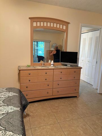 189 Kent K, West Palm Beach, FL 33417