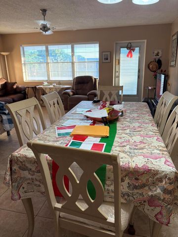 189 Kent K, West Palm Beach, FL 33417